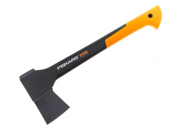 Fiskars X10 Rakentajan Kirves